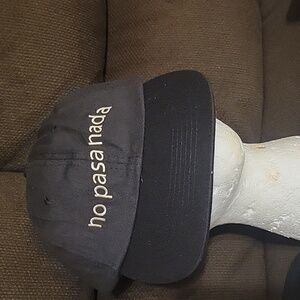 No Pasa Nada JZD Baseball Cap Black Unisex OSFM Strapback Flat Brim